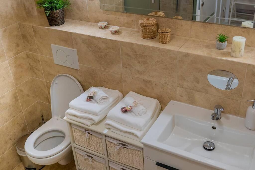 Provensalsky Rodinny Apartman Mandolina 波切尼斯 外观 照片